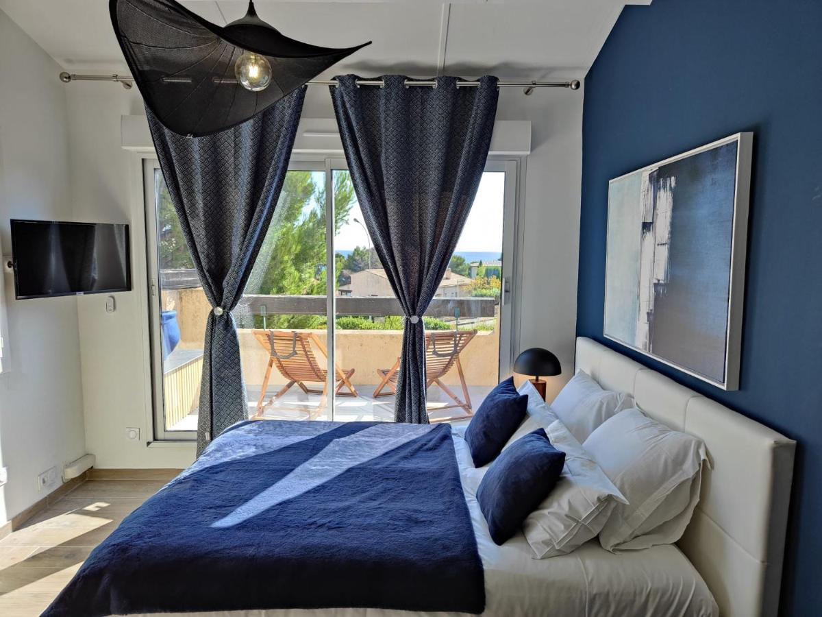 Suites Jm - Les Pins Marines - Jacuzzi & Vue Mer バンドール エクステリア 写真